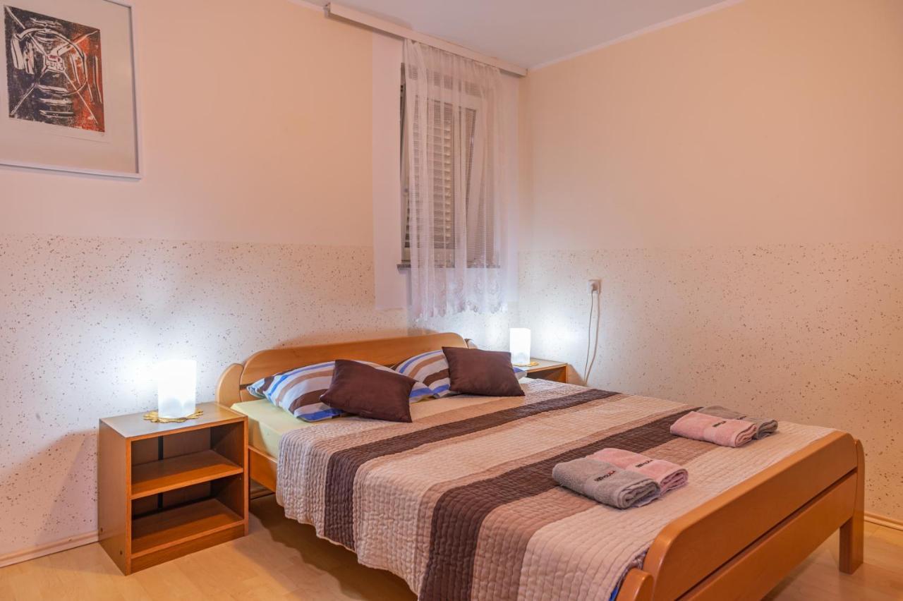 塞尼Apartmens Mendula公寓 外观 照片