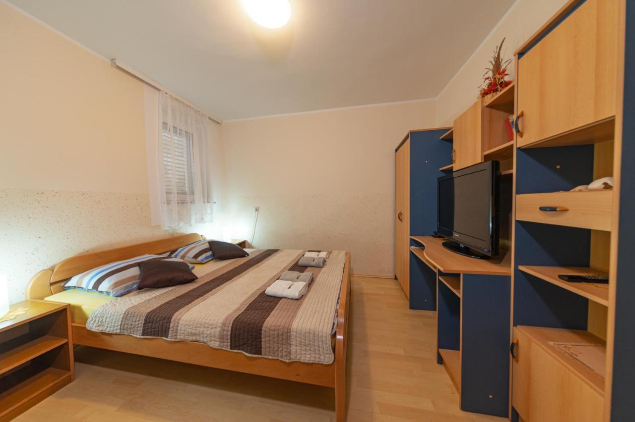 塞尼Apartmens Mendula公寓 外观 照片